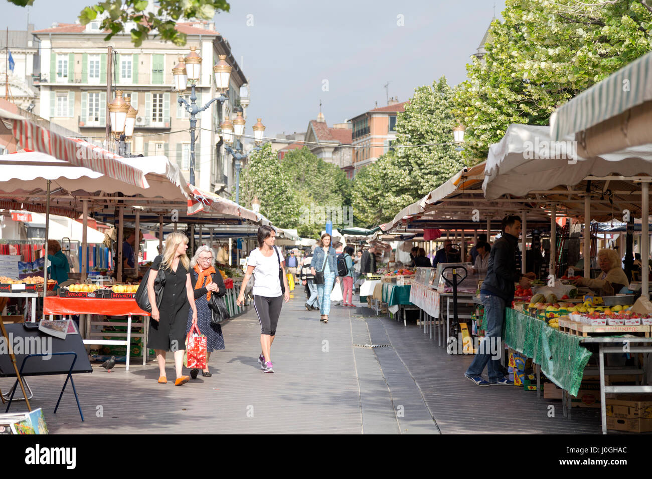 France, Nice, Market of Cours Saleya, Les Ponchettes, market stalls. Stock Photo