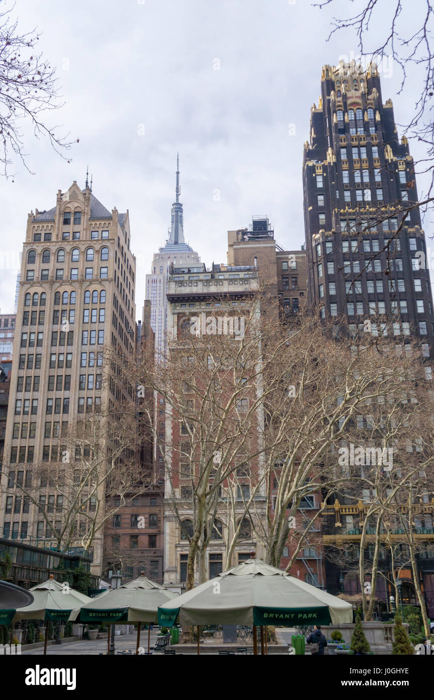 Bryant Park Hotel View from Bryant Park New York City (NYC), Skyscraper Stock Photo Alamy