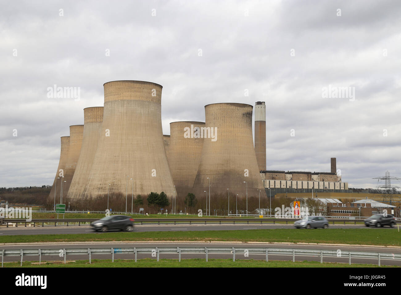 The cooling towers and main building of Ratcliffe power station, Nottinghamshire, England, UK.  As seen in March, 2017. Stock Photo