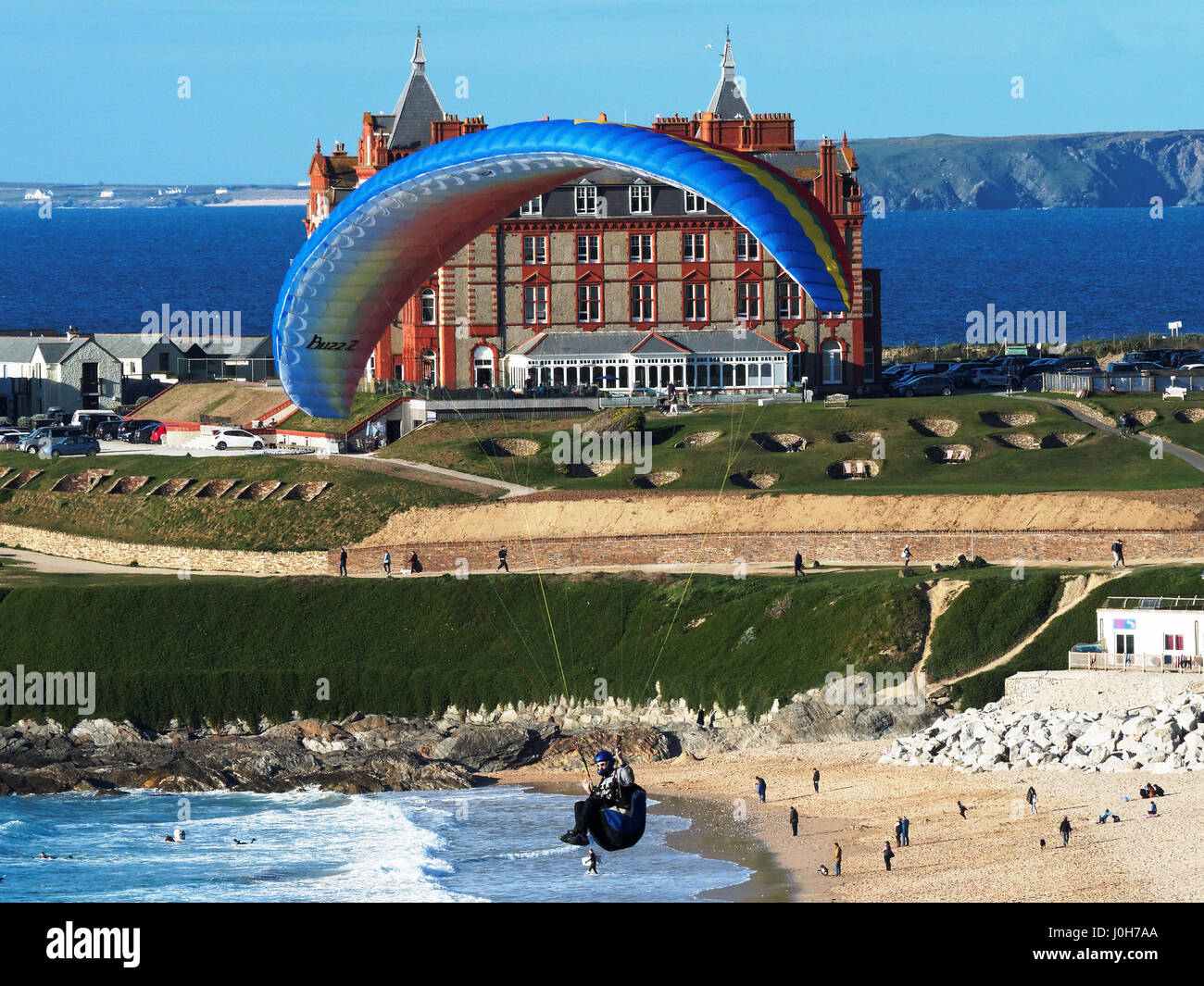 Newquay, UK, 13th April,  2017, Paragliders frame the Headland hotel at Fistral Bay Newquay Robert Buchanan Taylor/Alamy Live news. Stock Photo