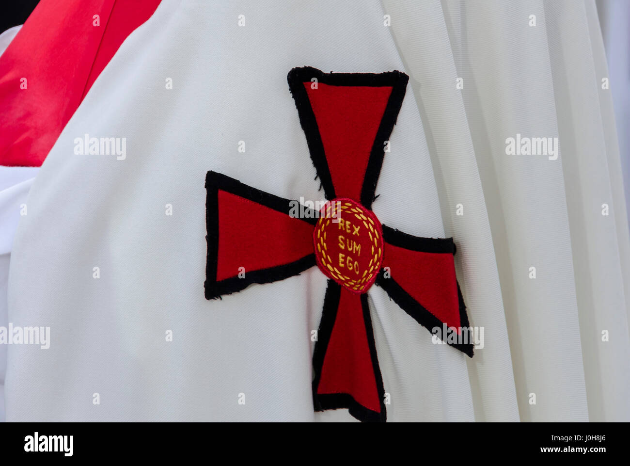 Madrid, Spain, 13th April 2017. Holy Thursday previous procession Jesus el Divino Cautivo with a red cross in Madrid, Spain. Credit: Enrique Davó/Alamy Live News. Stock Photo