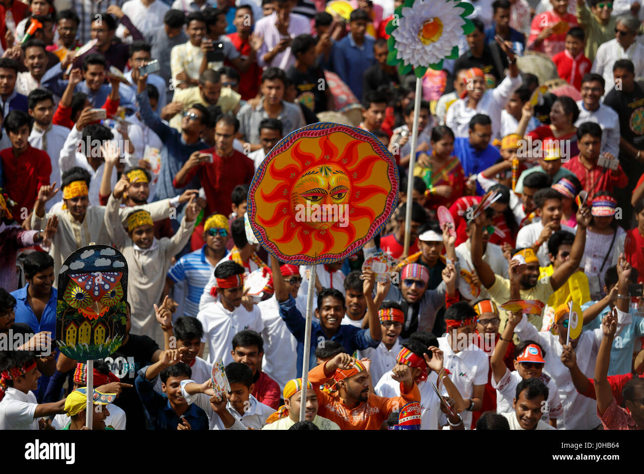 Dhaka, Bangladesh. 14th Apr, 2017. Mangal Shobhajatra, a colourful and festive procession celebrating Pahela Baishakh, the Bangala New Year, sets off from the Fine Arts Faculty of Dhaka University to march through the capital. It has been inscribed on Unesco's Representative List of Intangible Cultural Heritage of Humanity. Credit: Muhammad Mostafigur Rahman/Alamy Live News Stock Photo