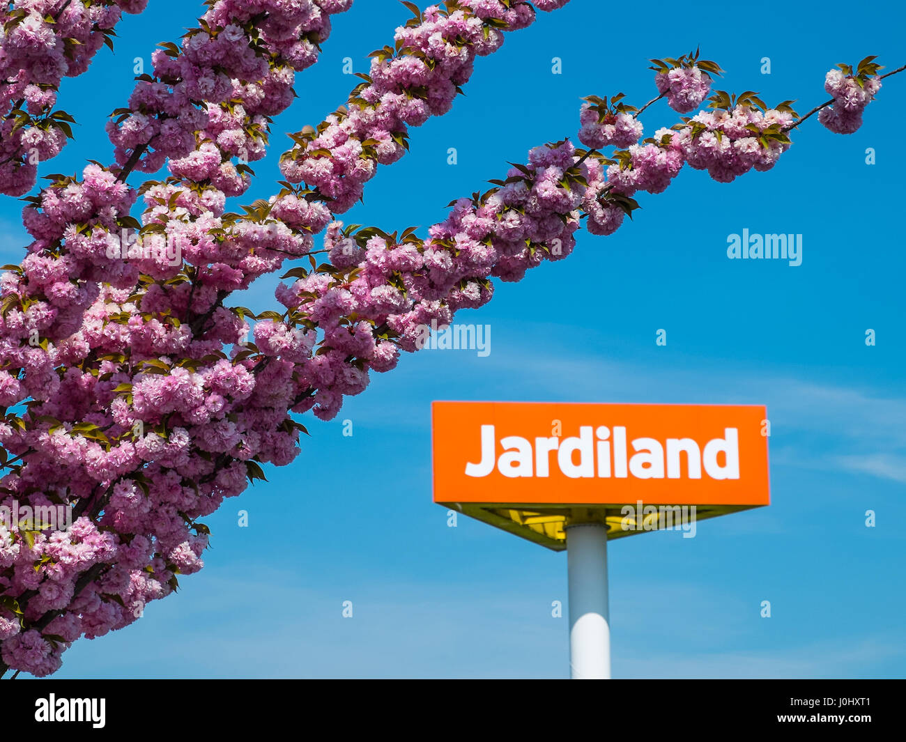 Jardiland Hi Res Stock Photography And Images Alamy Jardiland Hi Res Stock Photography And Images Alamy