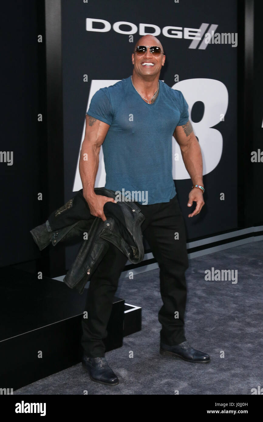 Dwayne Johnson, aka The Rock, leaves A!Bodytech gym in Copacabana Rio de  Janeiro, Brazil - 11.04.11 Stock Photo - Alamy