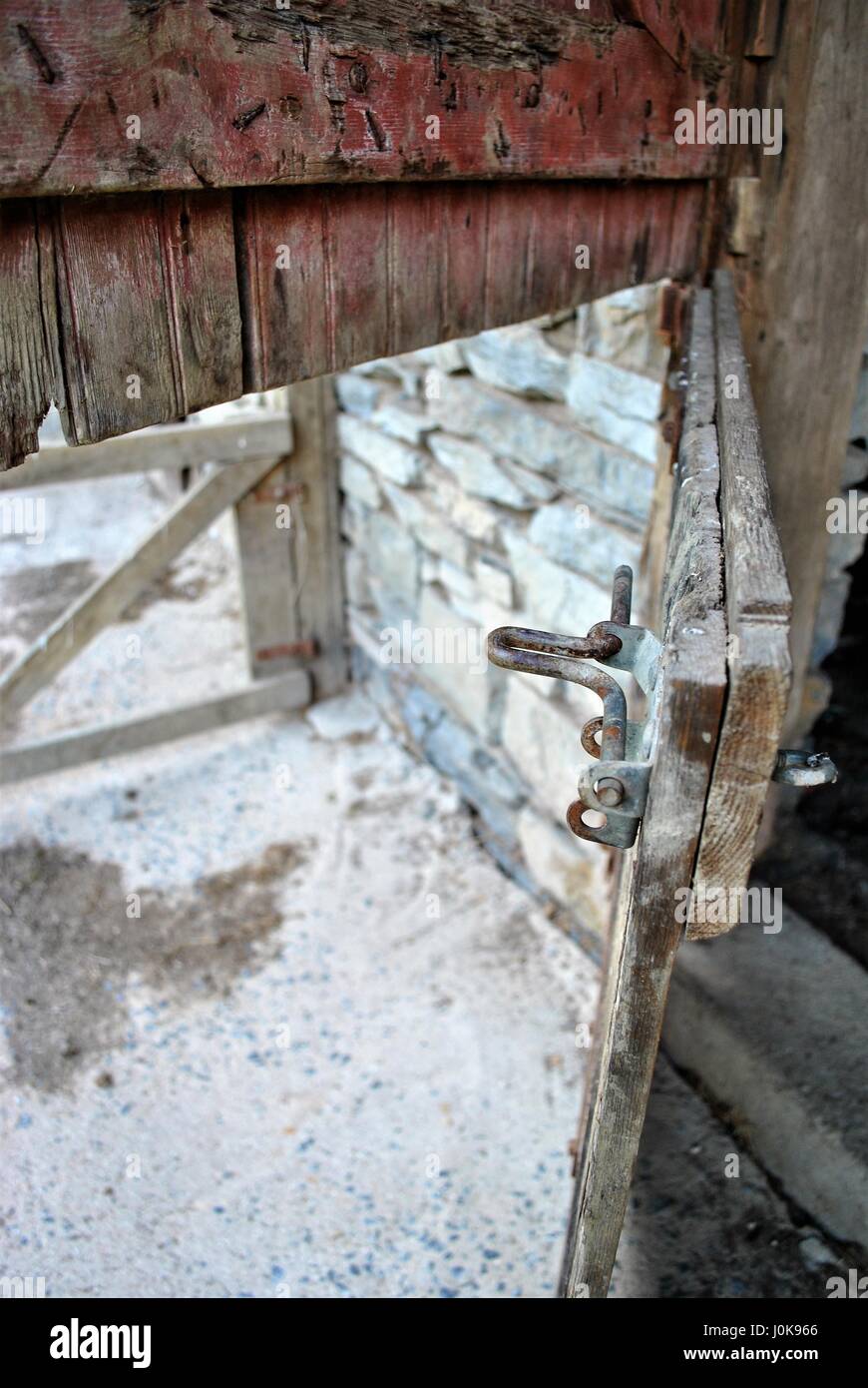 Open stable door Stock Photo Alamy