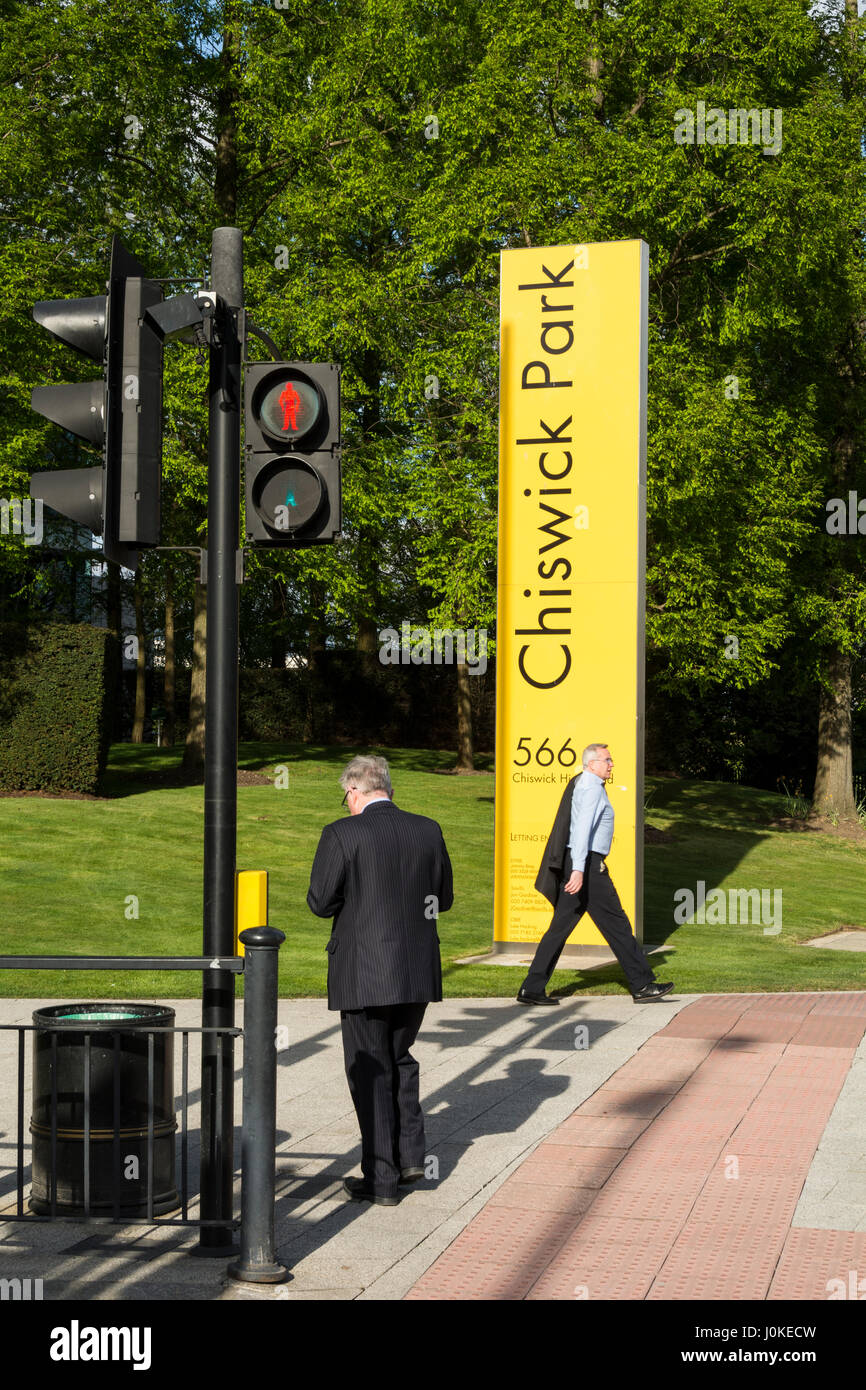 Chiswick Park -  a major office development in Chiswick, west London designed by Richard Rodgers. Stock Photo