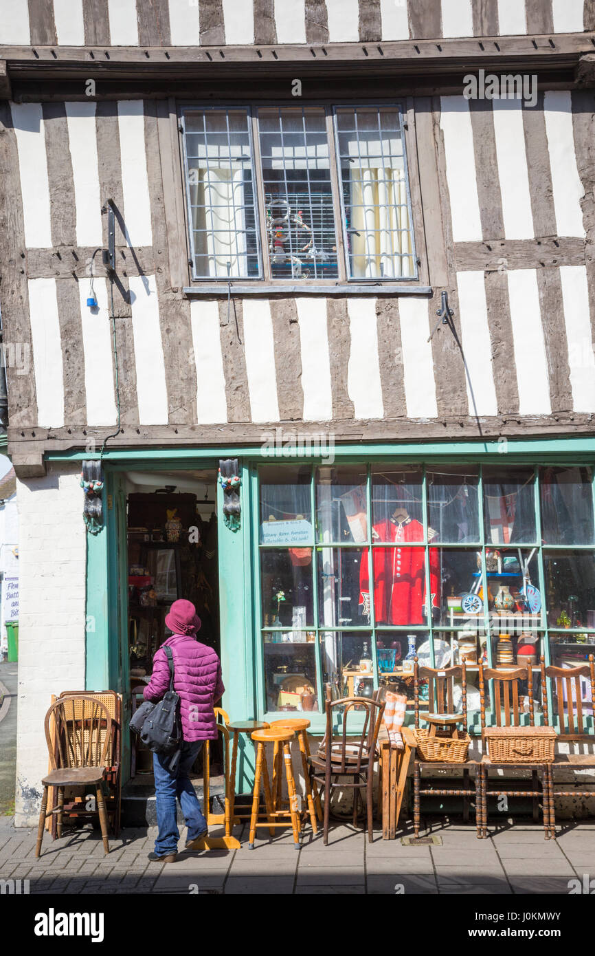 A traditional antiques shop antique in Tewkesbury, Gloucestershire UK Britain Stock Photo Alamy