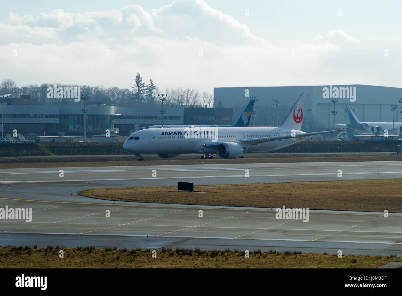 EVERETT, WASHINGTON, USA - JAN 26th, 2017: Brand new Japan Airlines Boeing 787-9 MSN 34843, Registration JA867J lining up for takeoff for a test flight at Snohomish County Airport or Paine Field Stock Photo