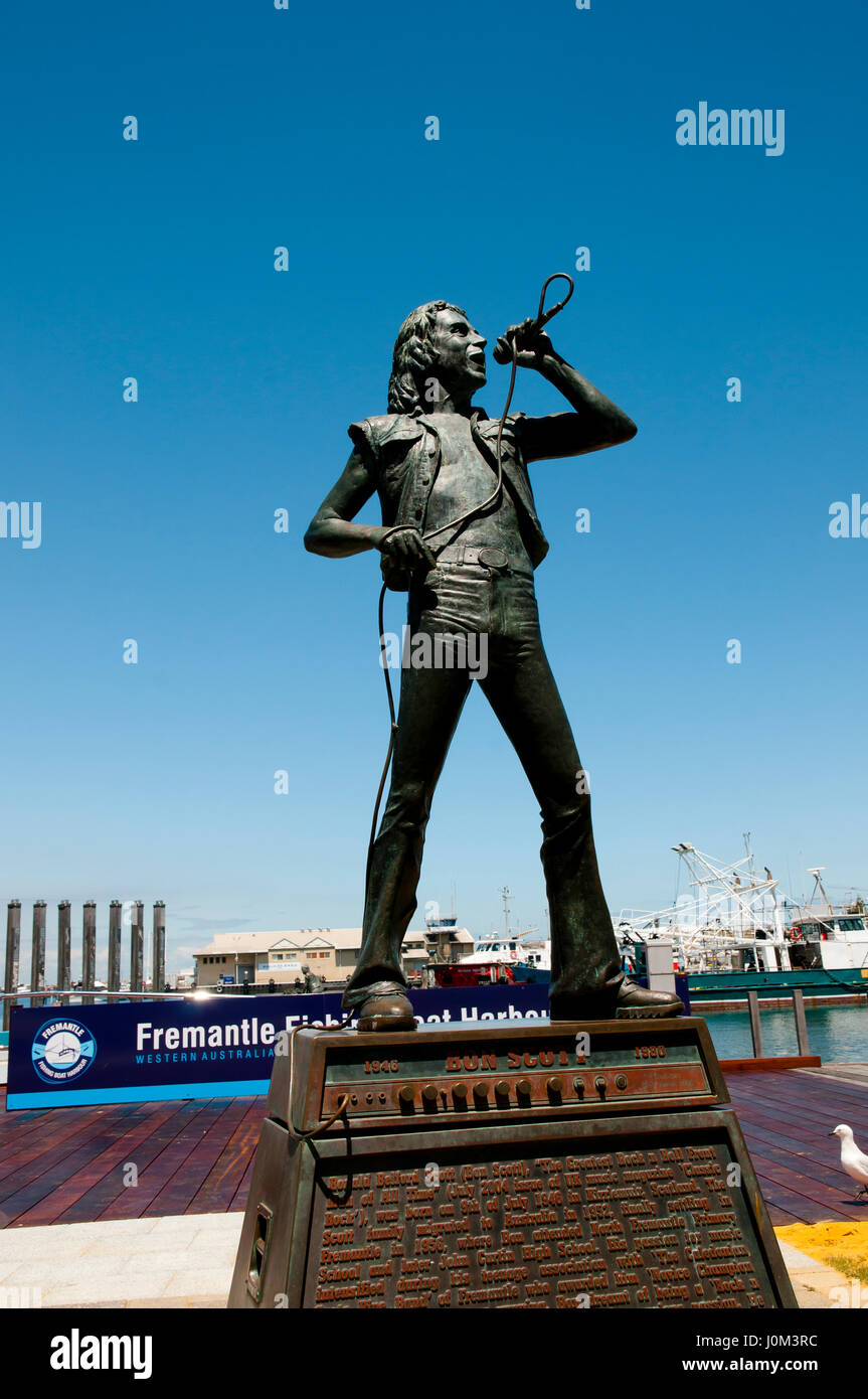 Ac dc statue hi-res stock photography and images - Alamy