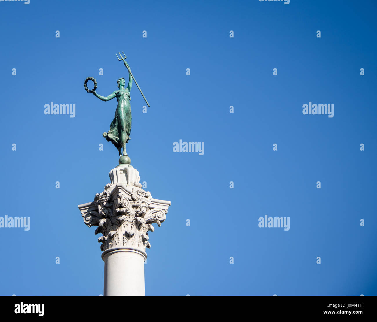 Statue in union square hi-res stock photography and images - Alamy
