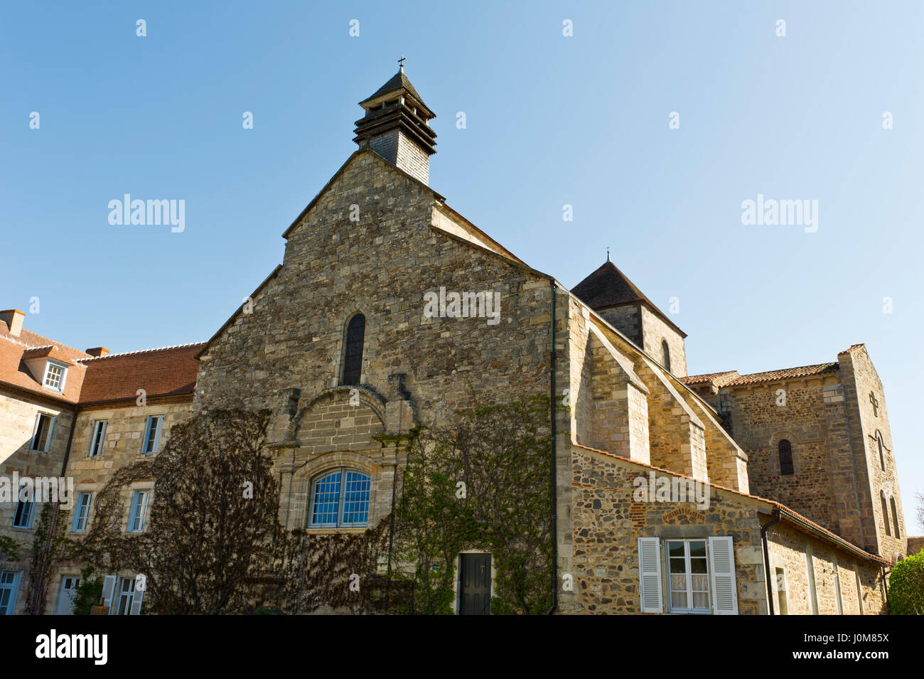 Abbaye de Sainte Vincent, Chantelle, Allier, Auvergne, France Stock Photo