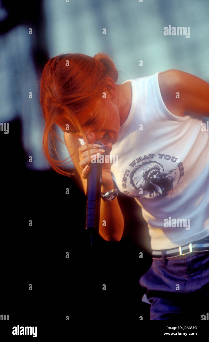 Sandra Nasic, Guano Apes, Das Fest, Karlsruhe 1998 Stock Photo