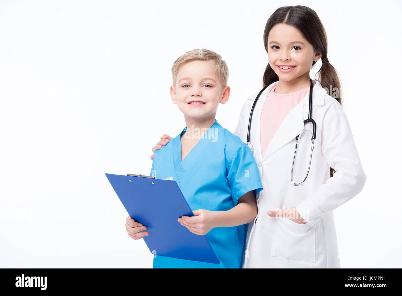 Doctors with kids hi-res stock photography and images - Alamy