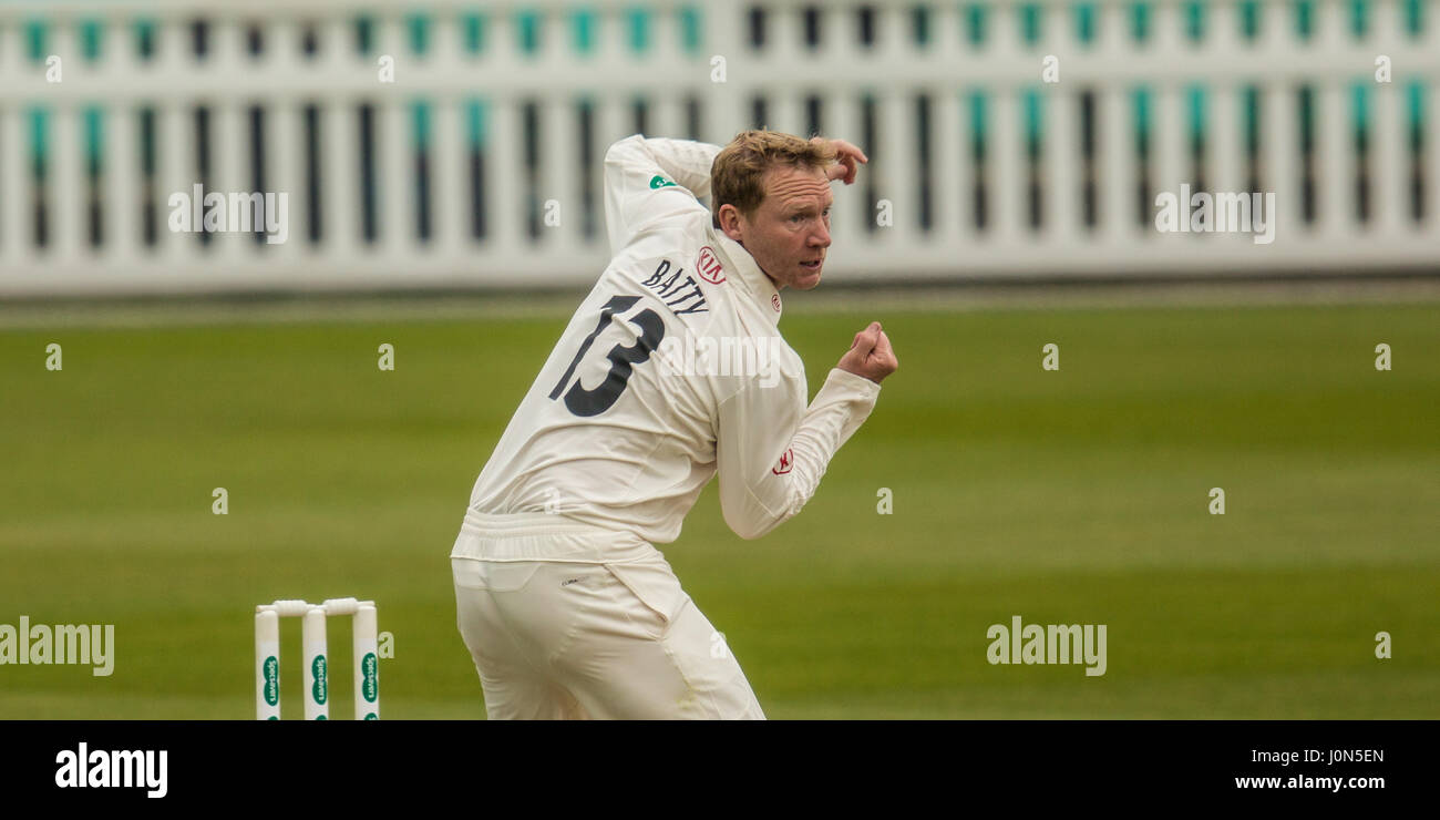 London, UK. 14th Apr, 2017. Gareth Batty bowling for Surrey against Lancashire on day one of the Specsavers County Championship game at the Oval. Credit: David Rowe/Alamy Live News Stock Photo