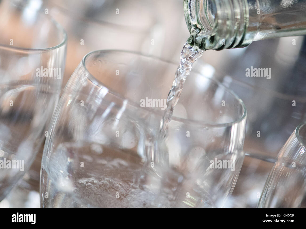 Graefelfing, Germany. 15th Feb, 2017. Water sommelier Peter Schropp