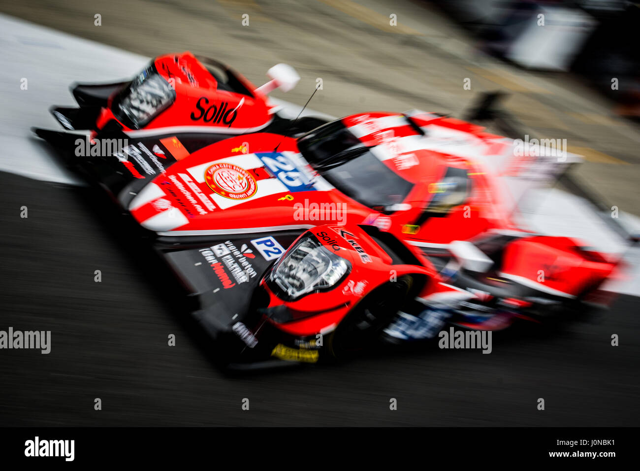 Towcester, Northamptonshire, UK. 15th April, 2017. FIA WEC racing team CEFC Manor TRS Racing (Gonzalez/Trummer/Petrov) during practice session for the 6 Hours of Silverstone of the FIA World Endurance Championship at Silverstone Circuit (Photo by Gergo Toth / Alamy Live News) Stock Photo