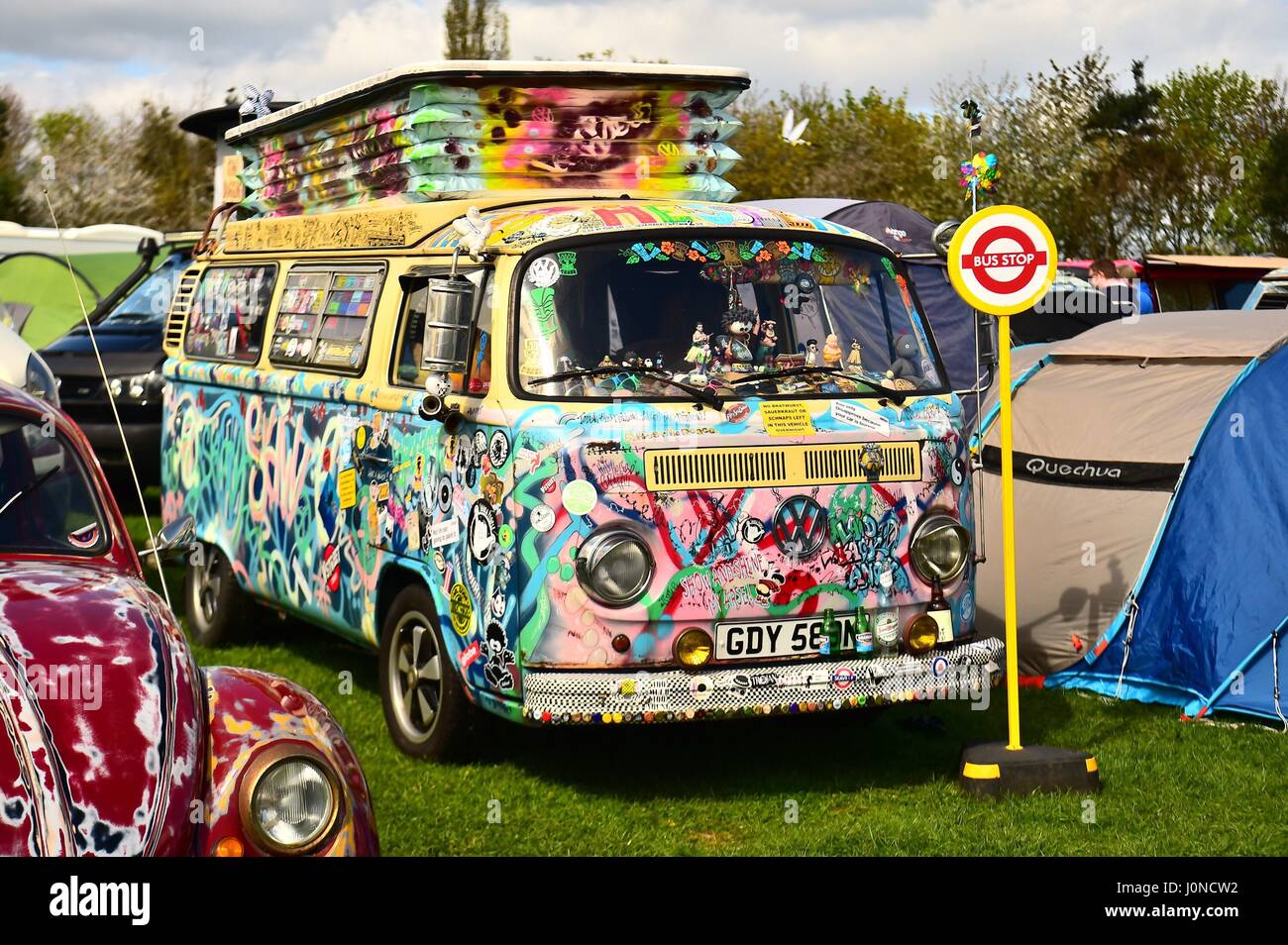 Morris vans van hi-res stock photography and images - Alamy