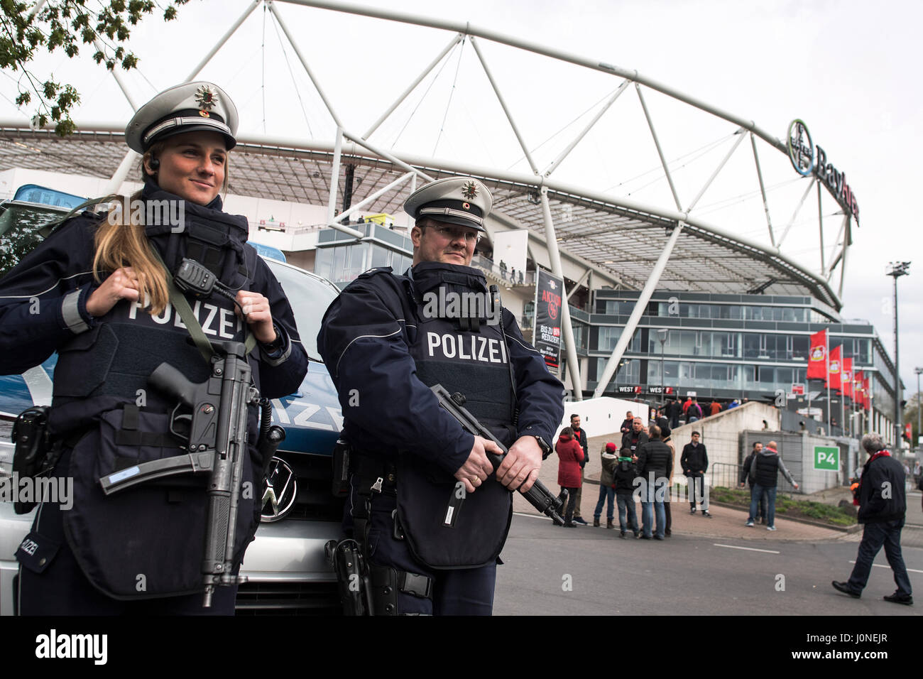 Heavily armed police officers stand hi-res stock photography and images ...