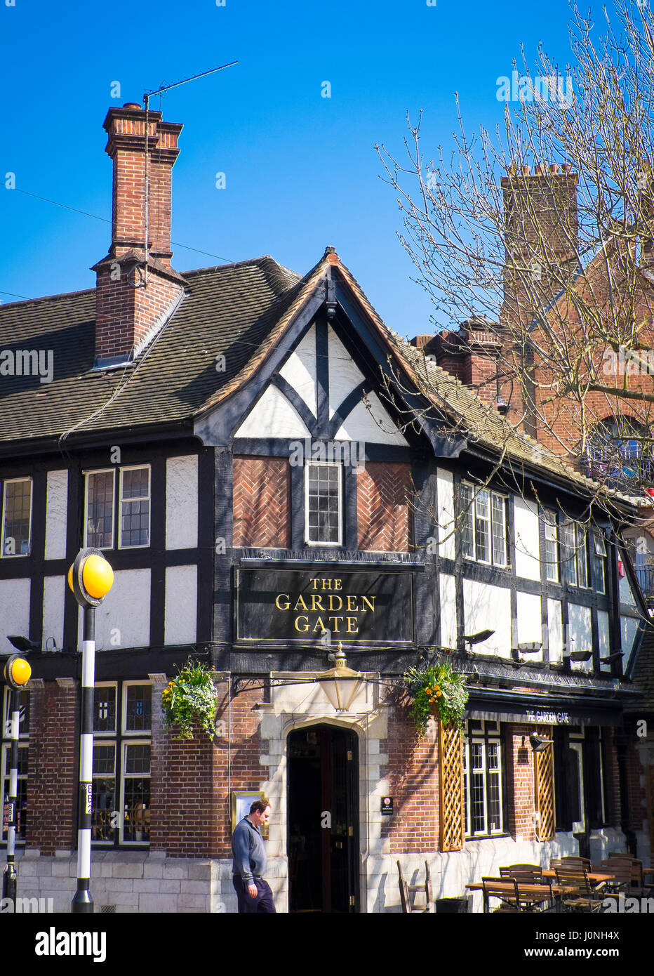the garden gate pub in hampstead heath in london Stock Photo Alamy