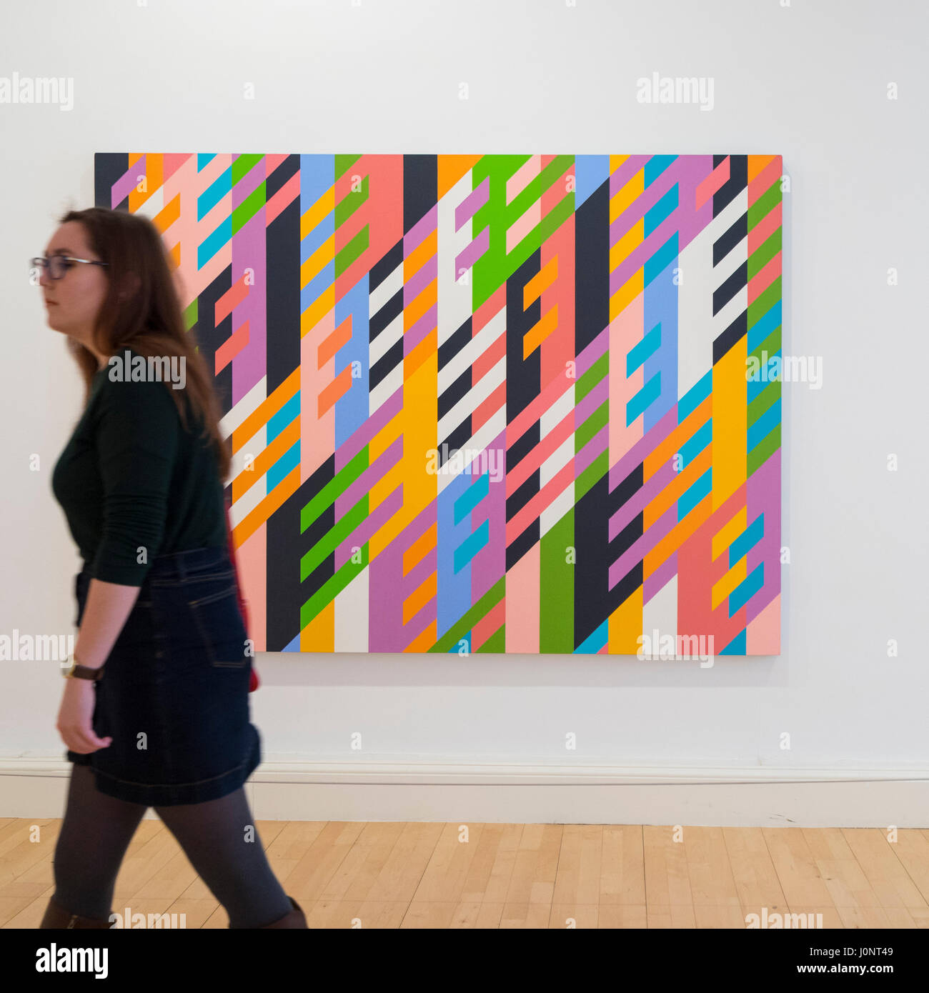 Bridget riley art hi-res stock photography and images - Alamy