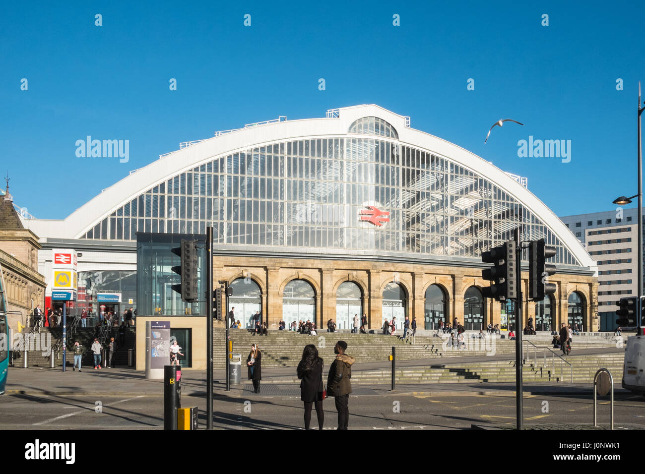 Liverpool Train Lime Street,train,rail,railway,transport,hub,station,Liverpool ...