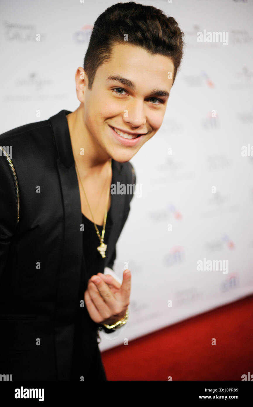 Austin mahone hi-res stock photography and images - Alamy