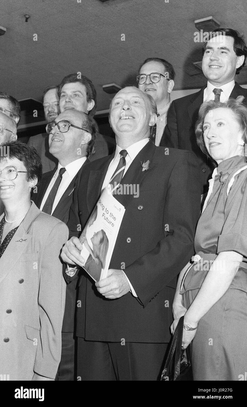 Neil Kinnock, Leader of the Labour party (centre) poses with members of his Shadow Cabinet at a policy launch press conference in London, England on May 24, 1990. Stock Photo