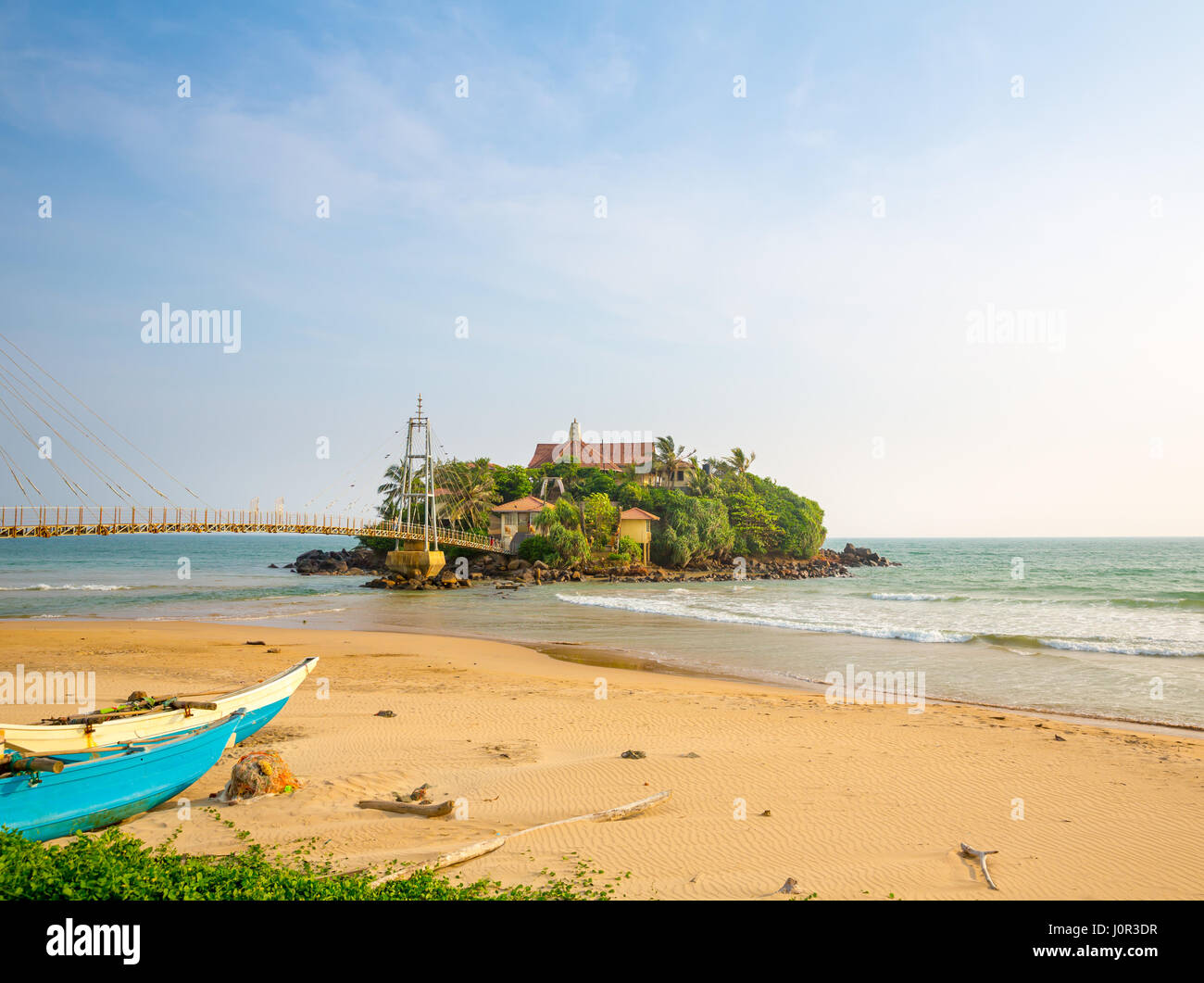 Tropical paradise island on Sri Lanka coast. Ceylon beach, indian ocean ...