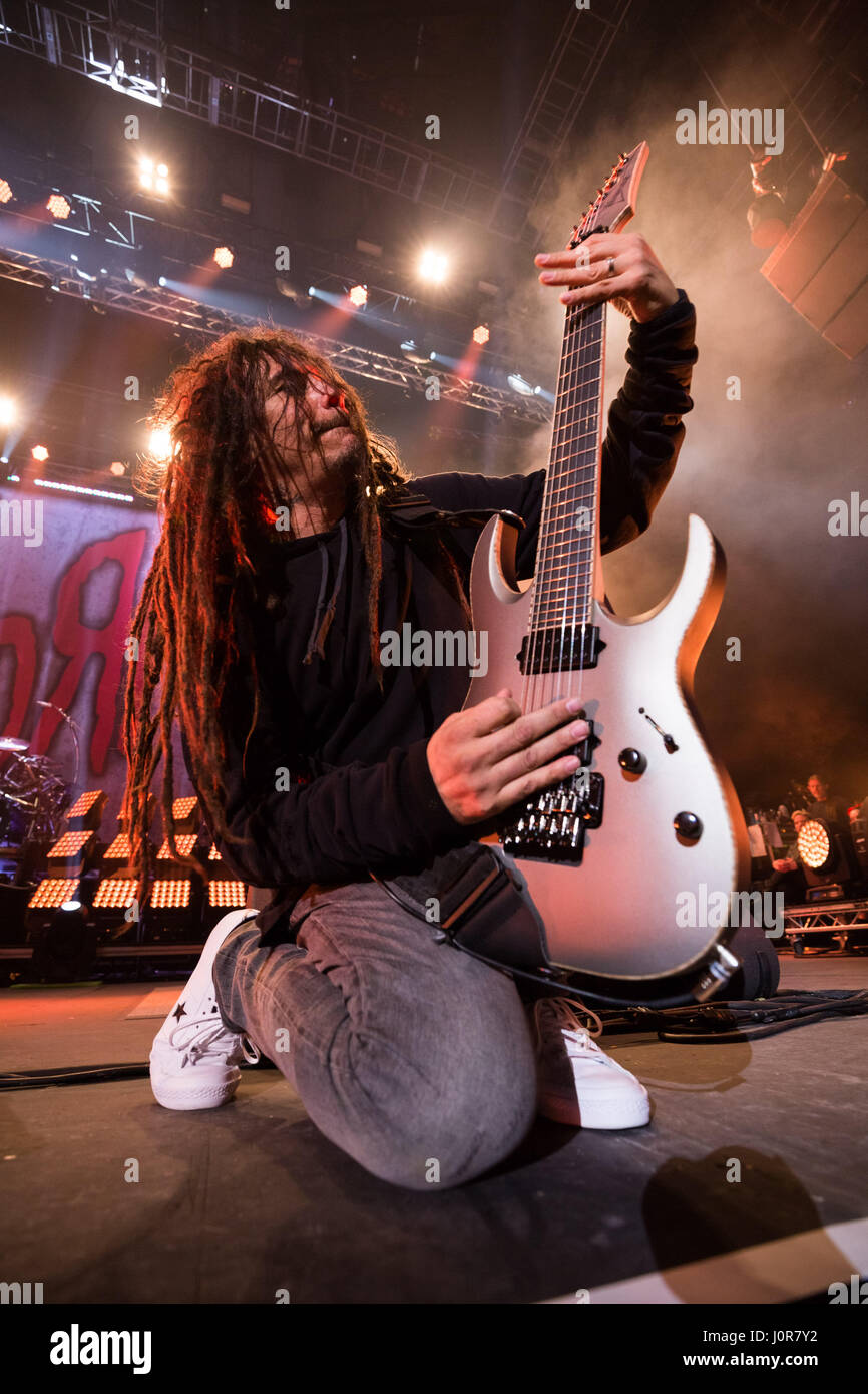 James Shaffer High Resolution Stock Photography and Images - Alamy