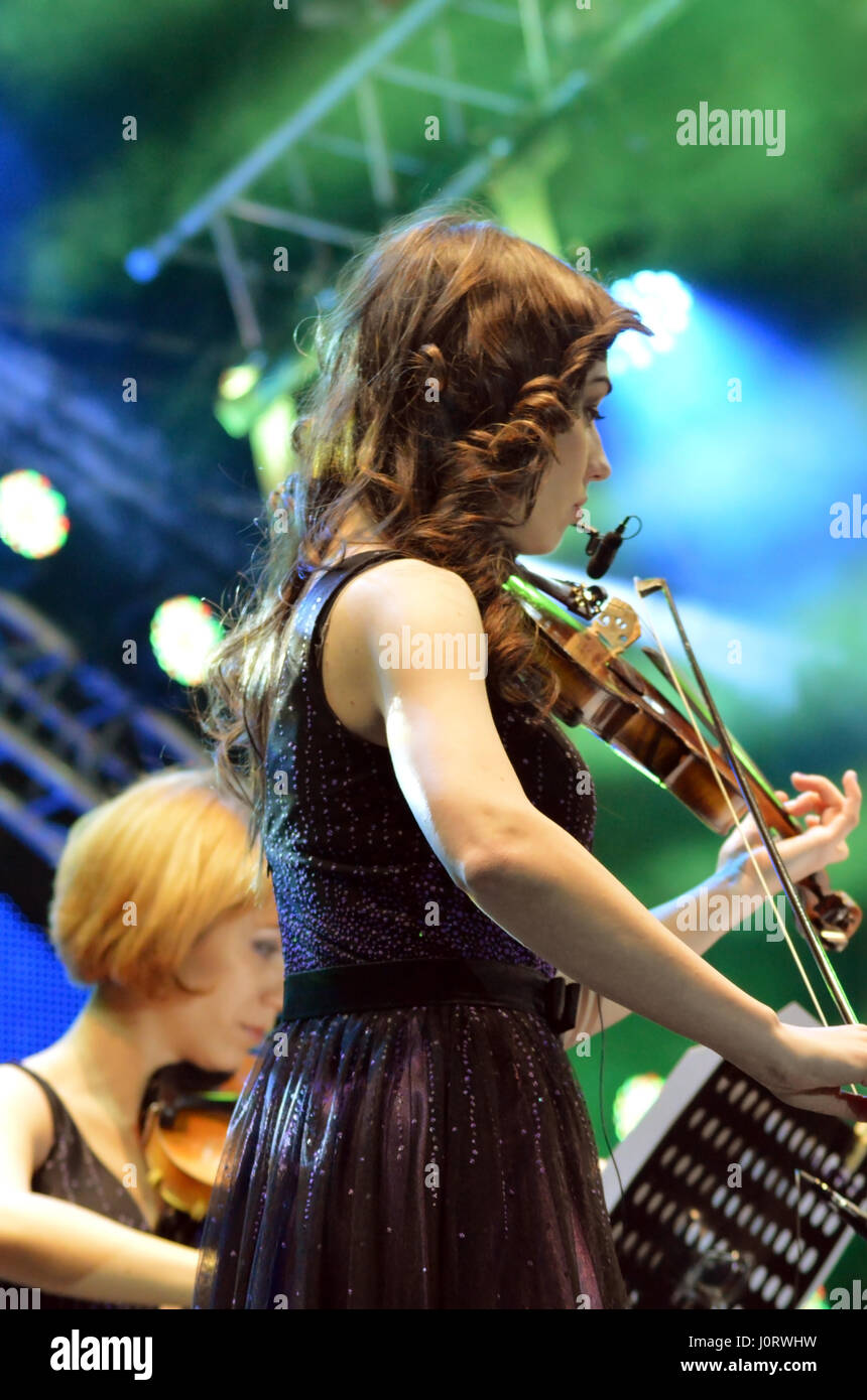 String quartet stage hires stock photography and images Alamy
