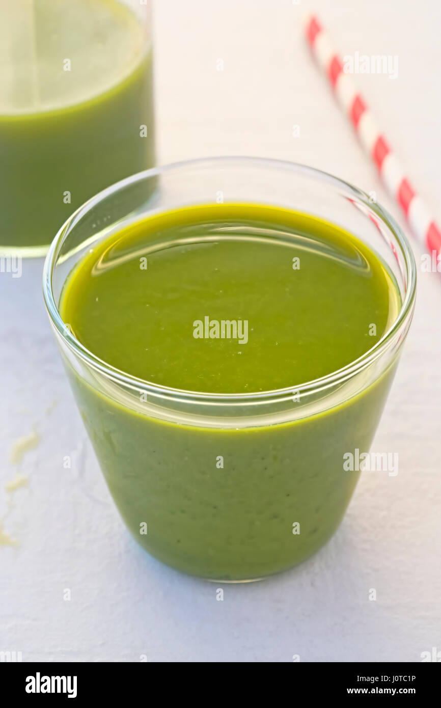 Apple, celery, spinach coriander cold pressed juice Stock Photo Alamy