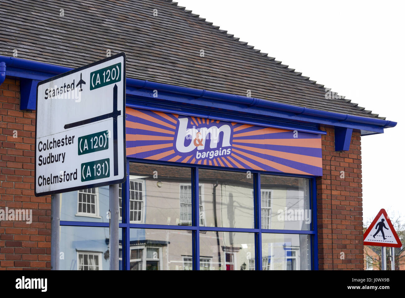 B and m bargains hires stock photography and images Alamy