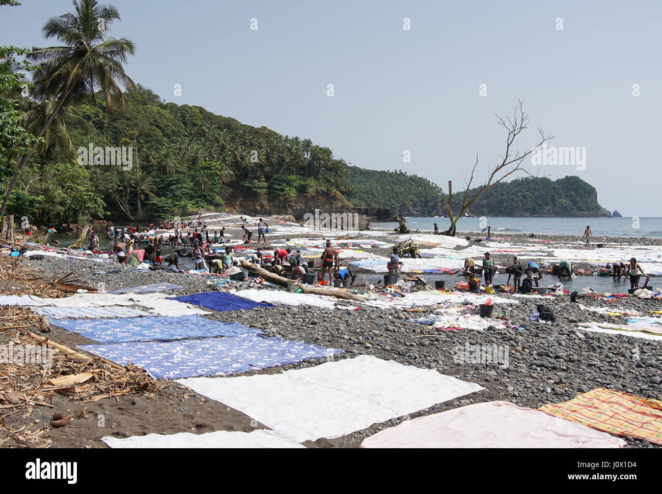 Praia Messia Alves Hi res Stock Photography And Images Alamy praia-messia-alves-hi-res-stock-photography-and-images-alamy