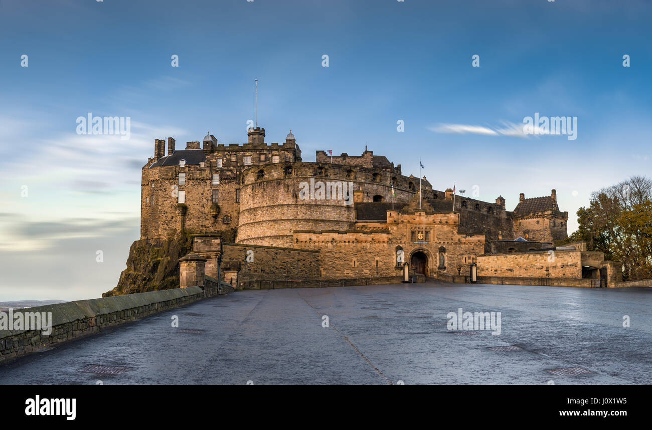 The Edinburgh Castle on a cold autumn morning Stock Photo