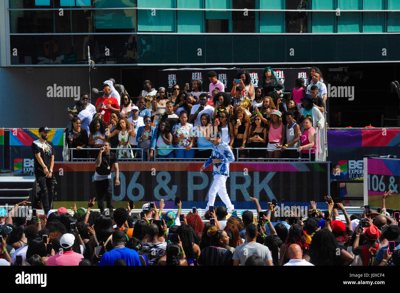Zack Kharbouch (l) French Montana (r) and Lil Durk (c) perform at the