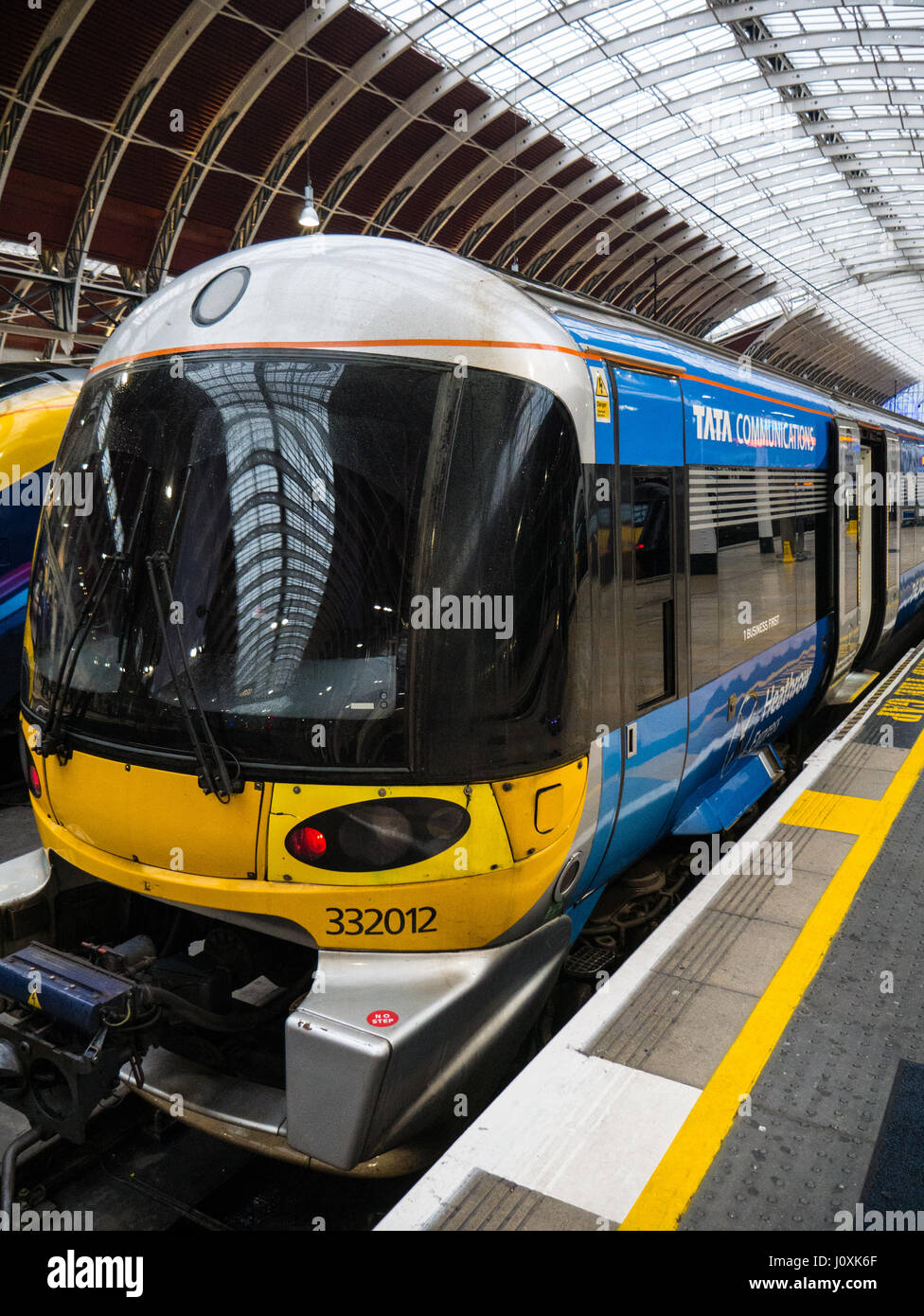 Heathrow Express, Main Line, Paddington Railway Station, London