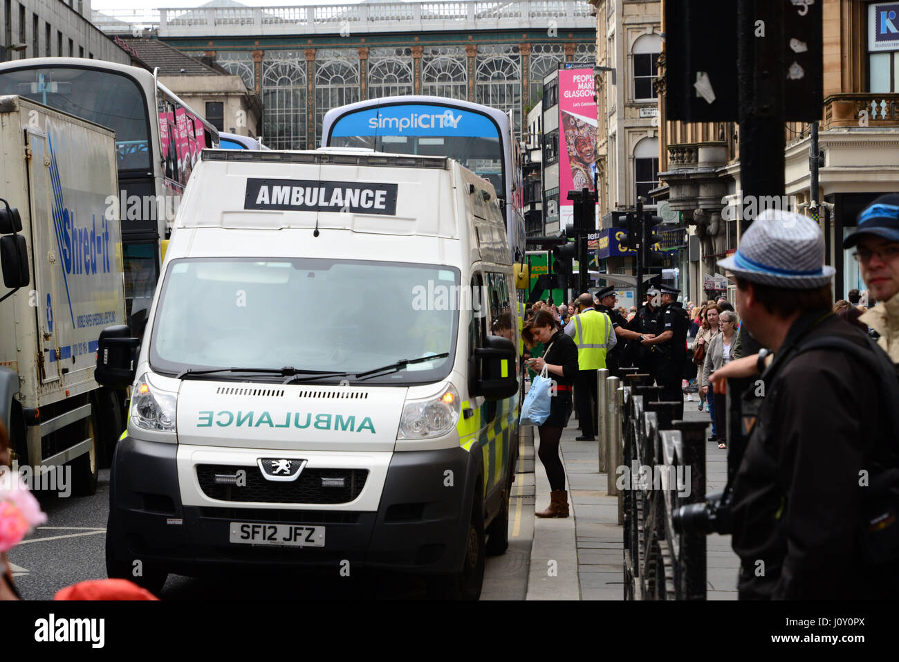A road traffic incident in Glasgow's Argyle Street causes additional