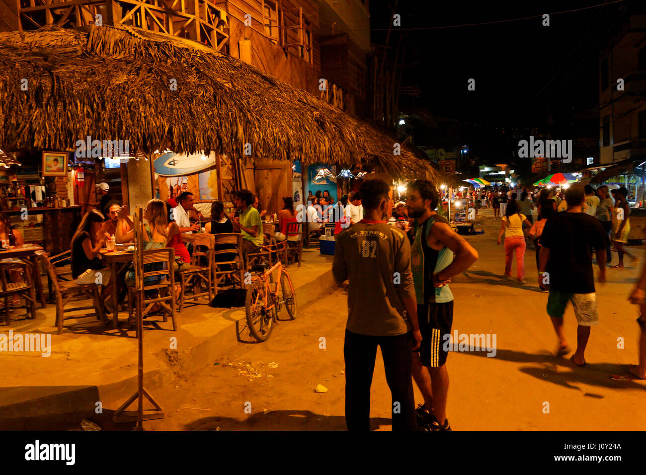 Guayaquil night hires stock photography and images Alamy