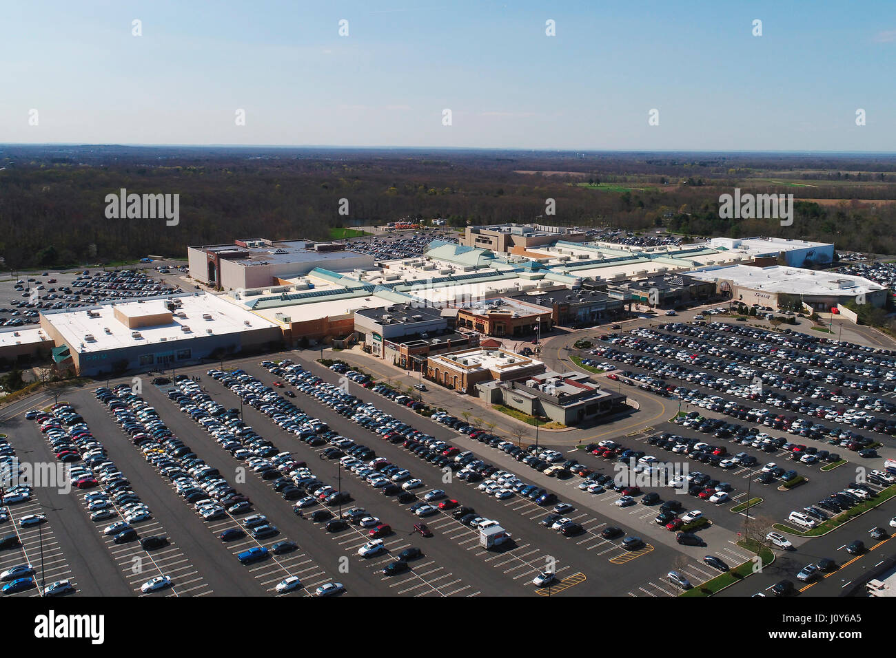 Freehold raceway mall hi-res stock photography and images - Alamy