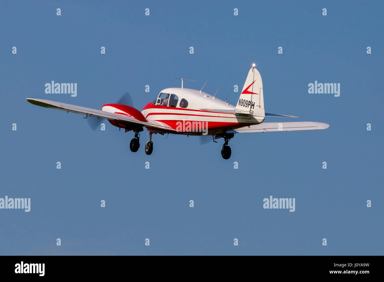 Piper Pa 23 160 Apache N909ph Stock Photo Alamy