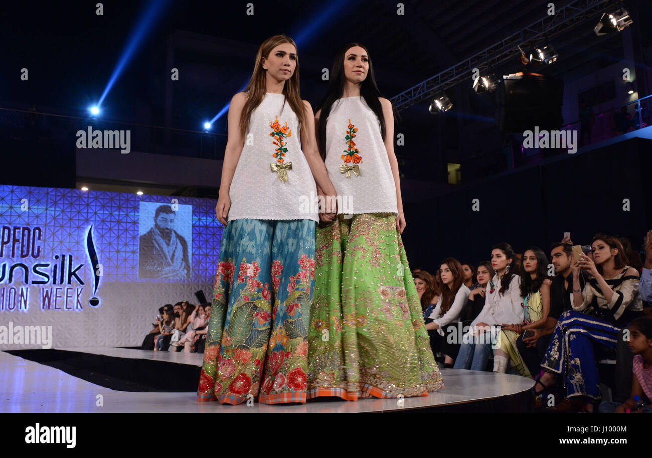 Lahore, Pakistan. 07th Aug, 2013. Pakistani model presents a creation ...