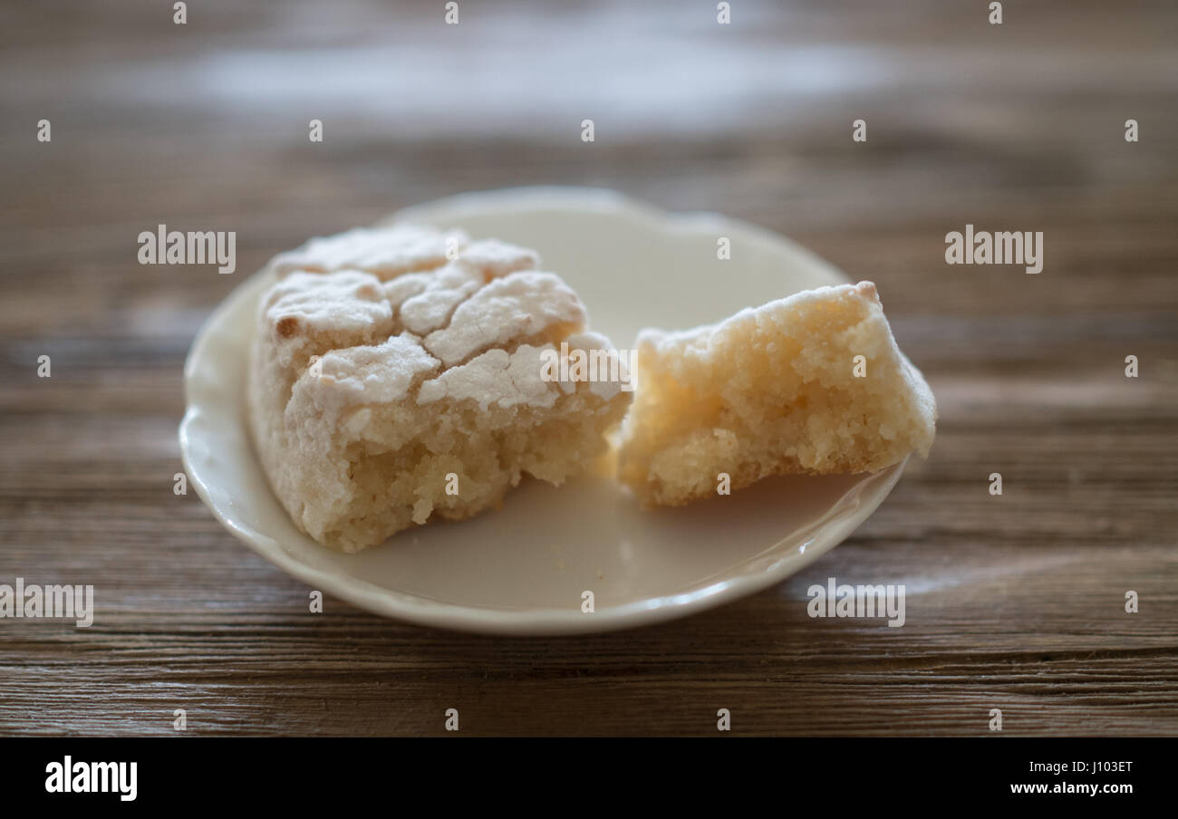 Ricciarelli, an Italian almond cookie with origins from Siena Stock Photo