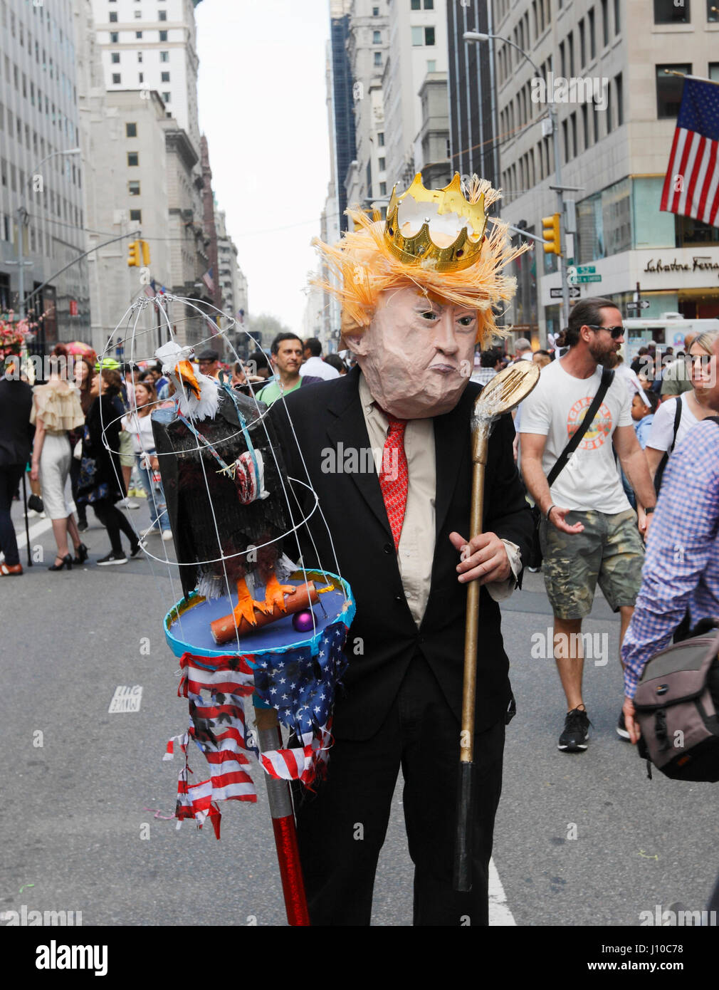 Easter bonnet parade hi-res stock photography and images - Alamy