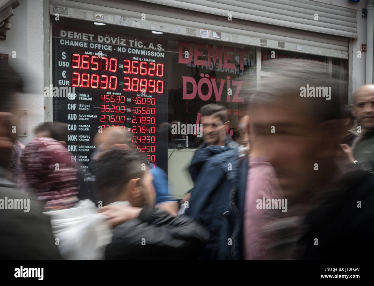 Currency exchange shop hires stock photography and images Alamy