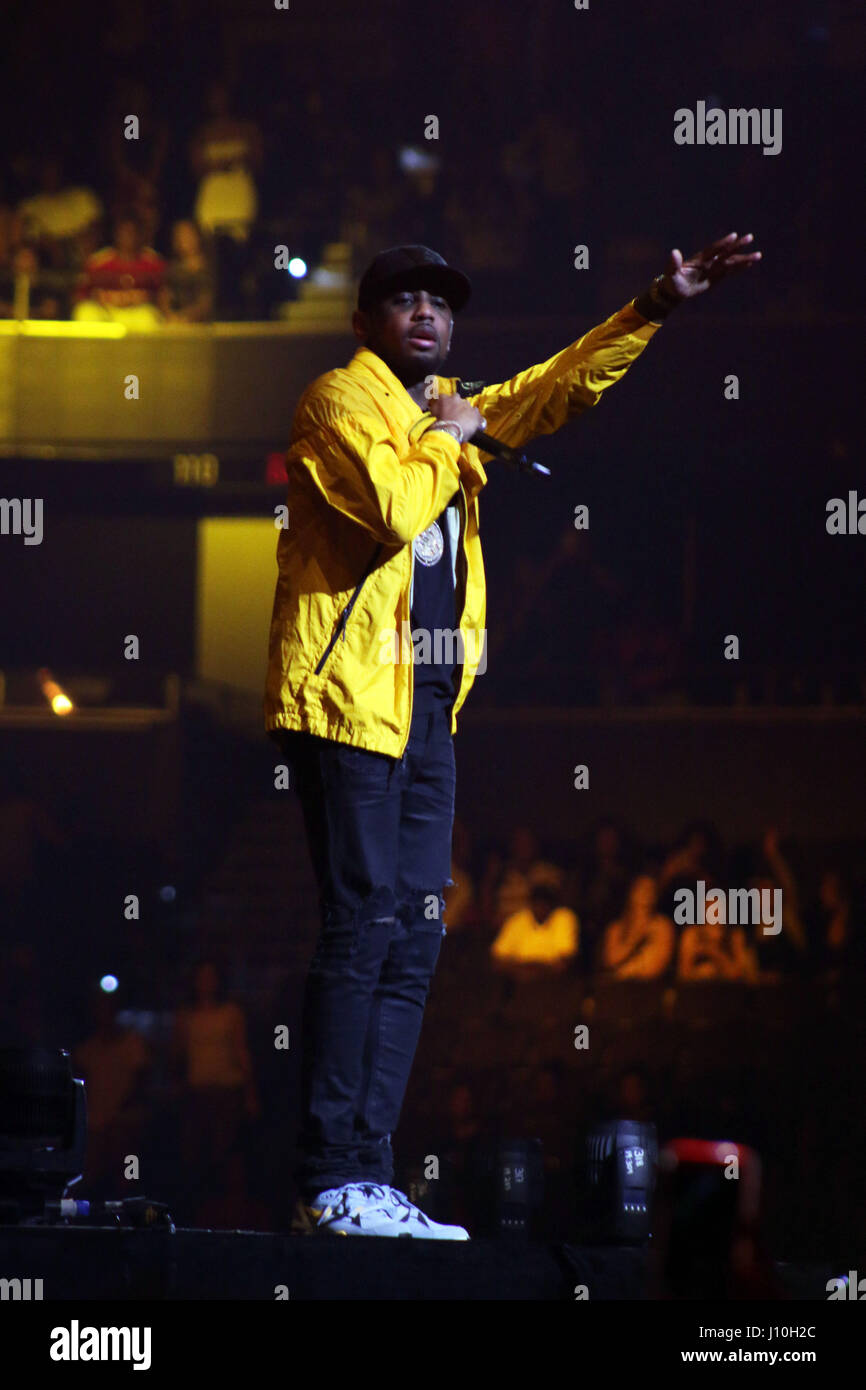 Tampa, Florida, USA. 16th Apr, 2017. FABOLOUS opens up for Chris Brown at the Amalie Arena on The Party Tour. Credit: Tiffany Browning/ZUMA Wire/Alamy Live News Stock Photo