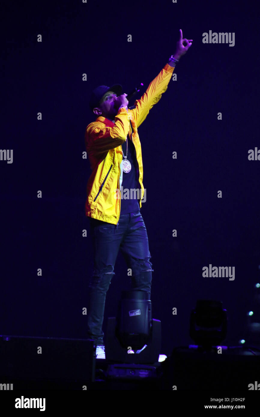 Tampa, Florida, USA. 16th Apr, 2017. FABOLOUS opens up for Chris Brown at the Amalie Arena on The Party Tour. Credit: Tiffany Browning/ZUMA Wire/Alamy Live News Stock Photo