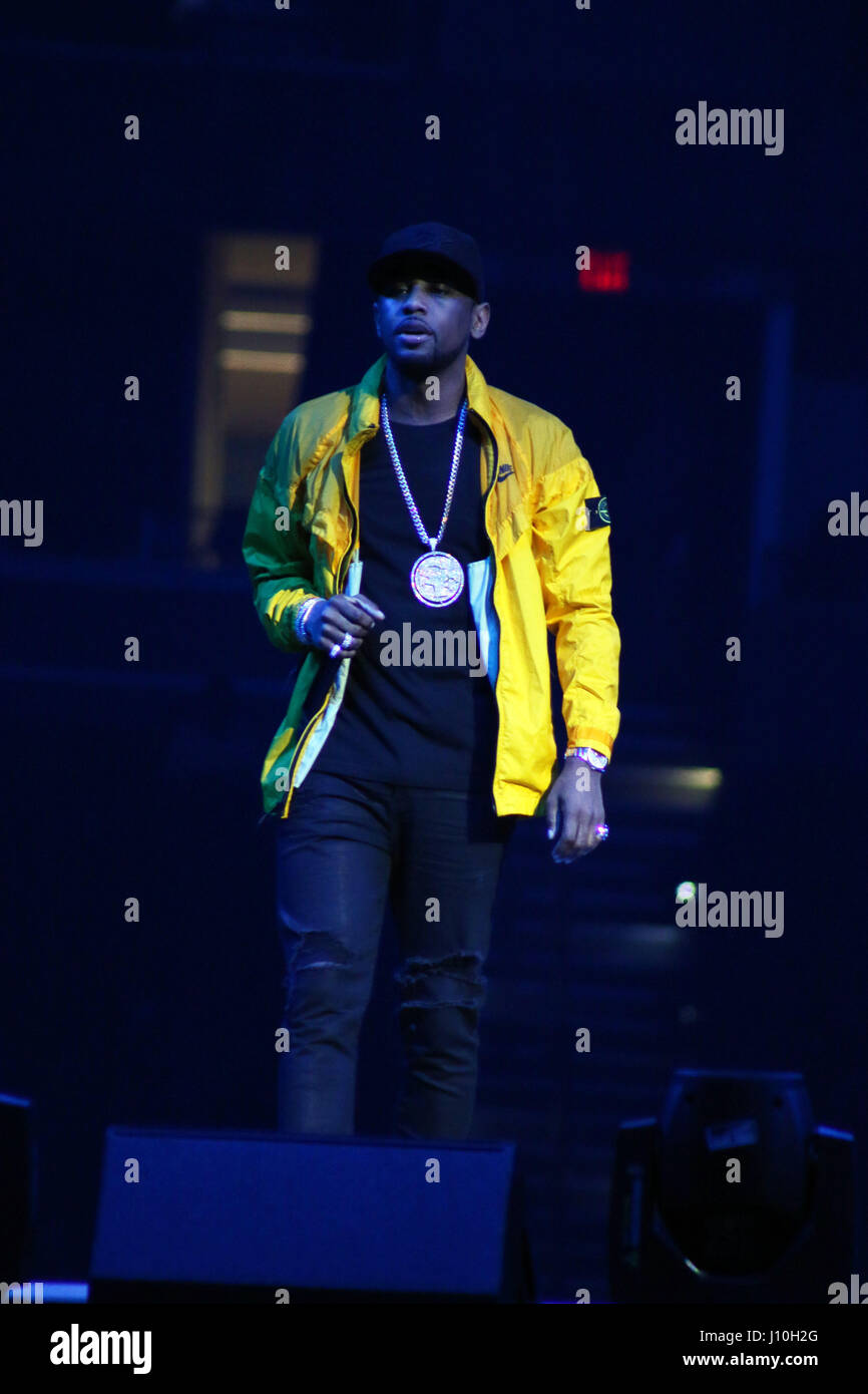 Tampa, Florida, USA. 16th Apr, 2017. FABOLOUS opens up for Chris Brown at the Amalie Arena on The Party Tour. Credit: Tiffany Browning/ZUMA Wire/Alamy Live News Stock Photo