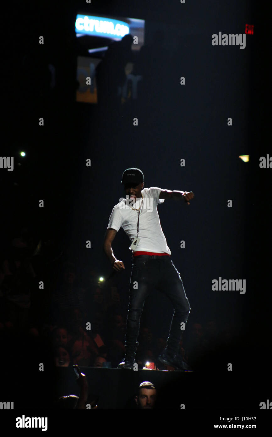 Tampa, Florida, USA. 16th Apr, 2017. DC YOUNG FLY opens up for Chris Brown at the Amalie Arena on The Party Tour. Credit: Tiffany Browning/ZUMA Wire/Alamy Live News Stock Photo