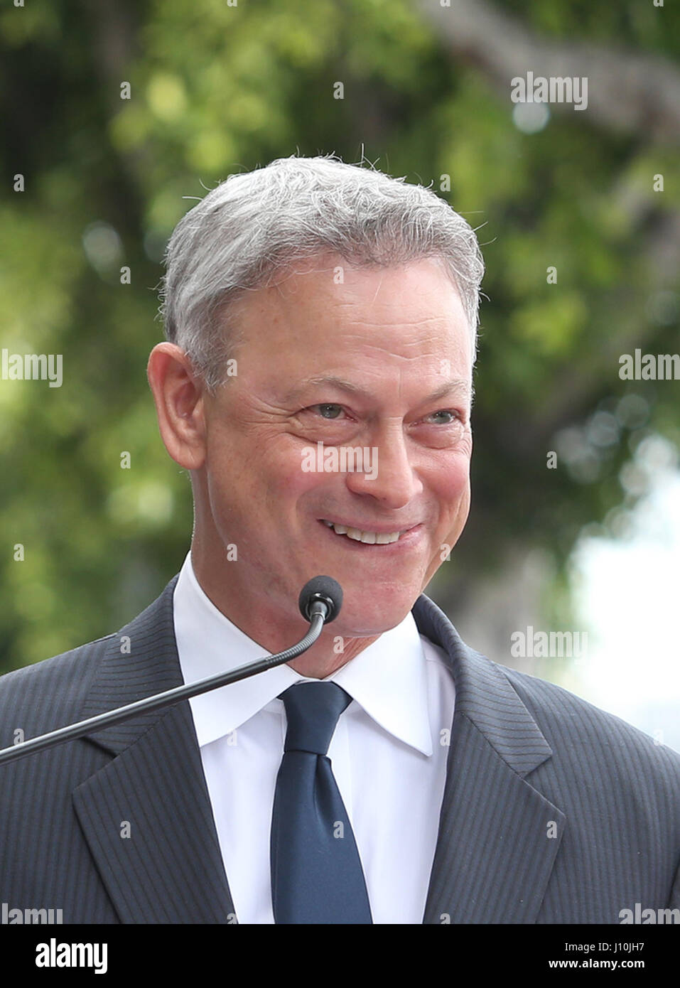 Hollywood, Ca. 17th Apr, 2017. Gary Sinise, At Gary Sinise Honored With Star On The Hollywood Walk Of Fame At The Hollywood Walk Of Fame In California on April 17, 2017. Credit: Fs/Media Punch/Alamy Live News Stock Photo