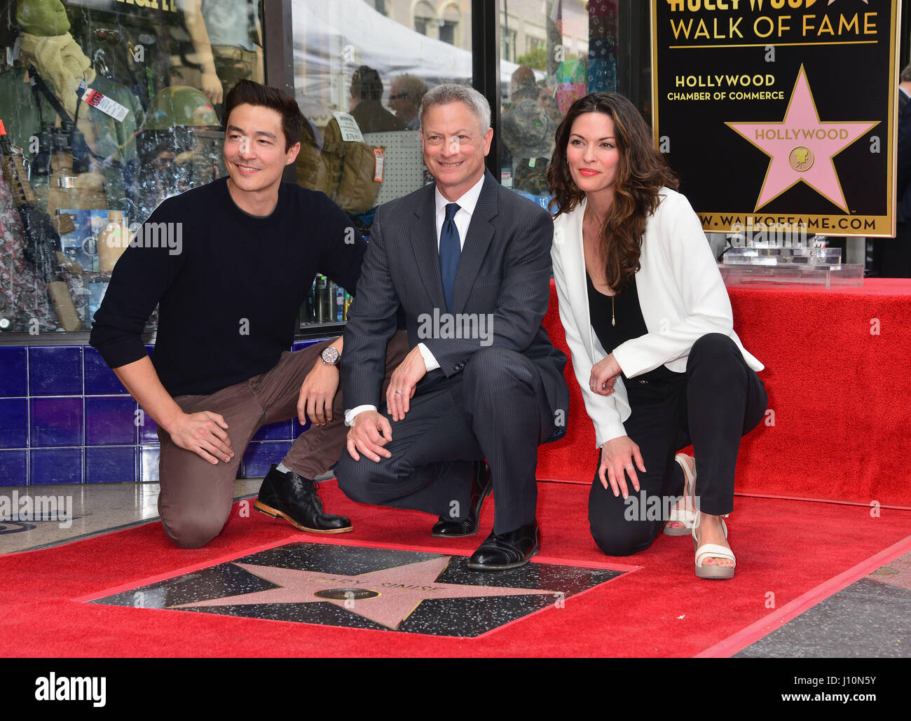 Los Angeles, USA. 17th Apr, 2017. Gary Sinise Star 08 Daniel Henney, Alana De La Garza Gary Sinise honoured with a star on the hollywood Walk of Fame in Los Angeles. April 17, 2017. Credit: Tsuni/USA/Alamy Live News Stock Photo